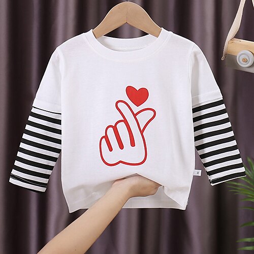 Korean T-shirt - Heart Finger